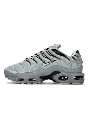 Кроссовки мужские nike air max plus tn pale grey