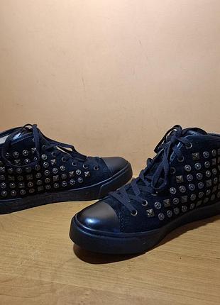 Женские фирменные кеды ugg 5