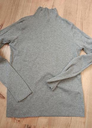 Водолазка с люрексовой нитью uniqlo размер s