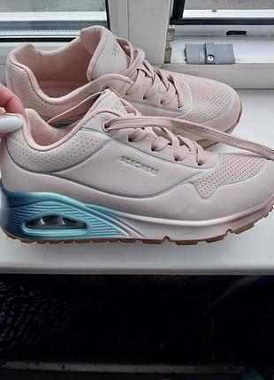 Кросівки жіночі skechers рожеві з бірюзовим