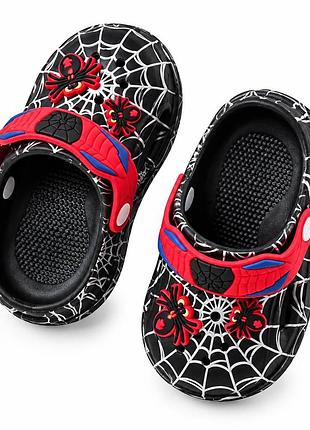 Хлопчачі клоги, в стилі spider-man, чорні, 26-27 р-р, довжина стопи 17,5 см