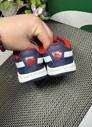 Оригинальные кроссовки на липучке puma 5