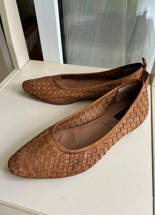 Карамельные плетеные балетки из натуральной кожи от m&amp;s