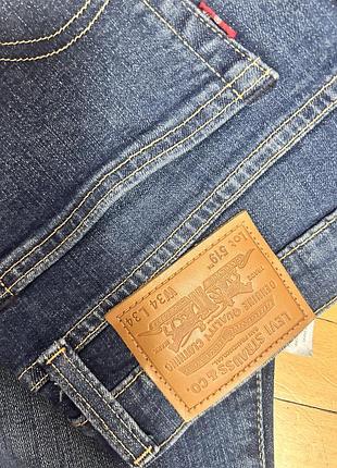 Джинси levis