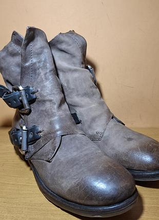 Женские фирменные ботинки airstep