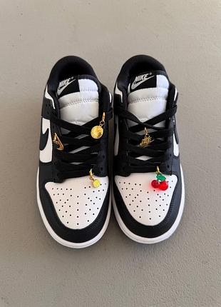 Кроссовки nike sb dunk | black / white «cherry charms» 2
