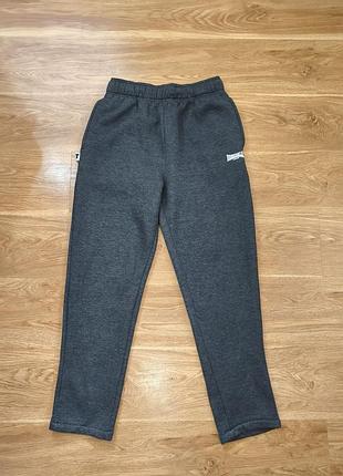 Спортивные штаны lonsdale
