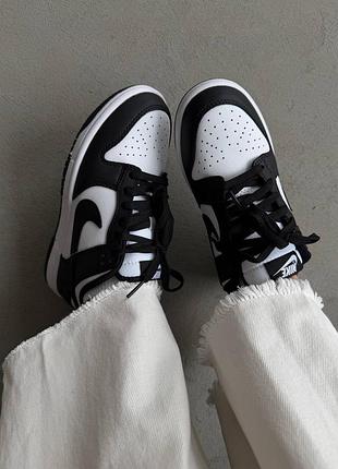 Кросівки nike sb dunk low white black 7