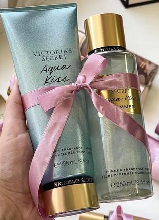 Парфумований лосьйон або спрей для тіла aqua kiss victoria’s secret✨  🎀