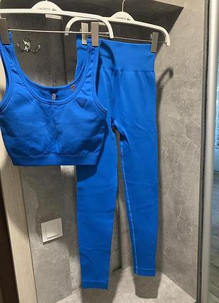Нові лосини і топік guess. рубчик.розмір xs-s
