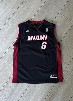 Баскетбольна майка adidas nba miami james