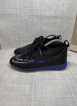Оригінальні сороконіжки nike 4