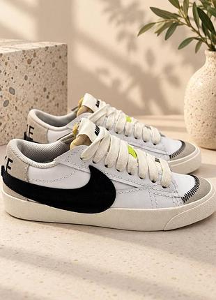 Кросівки
nike nike blazer low '77 jumbo
