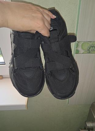 Кроссовки zara 6
