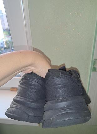 Кроссовки zara 8