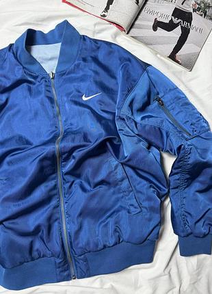 Двосторонній бомбер nike 2