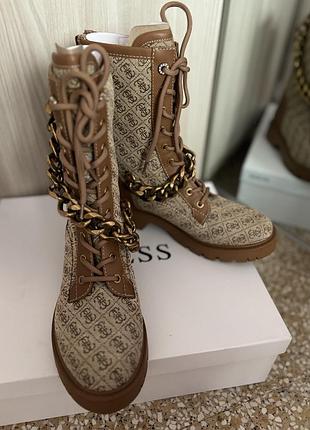 Черевики жіночі guess з фірмовим принтом, коричневі, розмір 39