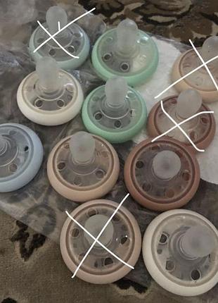 Нові пустушки соски tommee tippee 0-6 місяці пустышки дурники