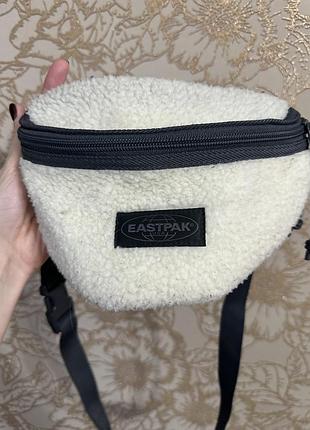 Поясна сумка eastpak, тедді