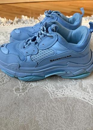 Кросівки від balenciaga 5