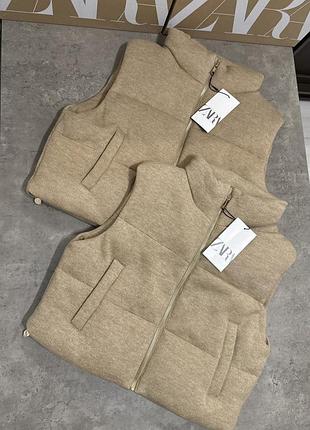 Дуже тепла та стильна жилетка zara