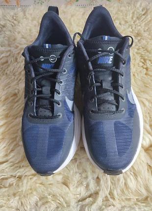 Стильные кроссовки nike lunar roam 3