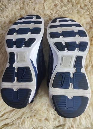 Стильные кроссовки nike lunar roam 6
