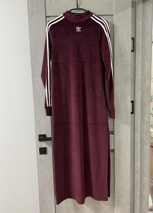 Довга жіноча сукня adidas бордового кольору, розмір m/l