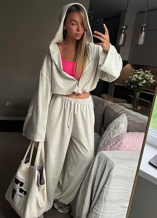 Женский велюровый костюм premium с oversize худи на молнии и широкими брюками 42/46