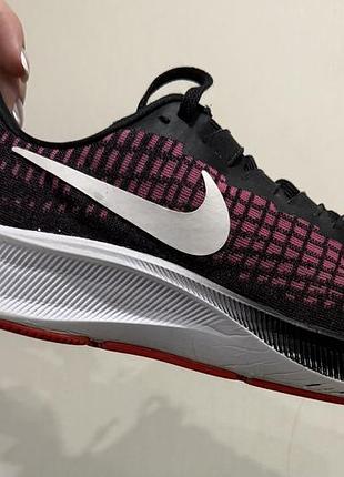 Кросівки жіночі nike zoom pegasus чорно-бордові, розмір 38
