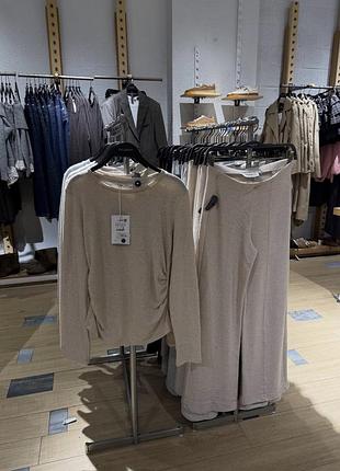 Костюм жіночий pull & bear бежевий трикотажний