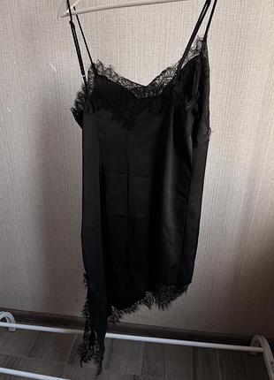 Вечірня сукня жіноча атласна з мереживною обробкою чорна h&m