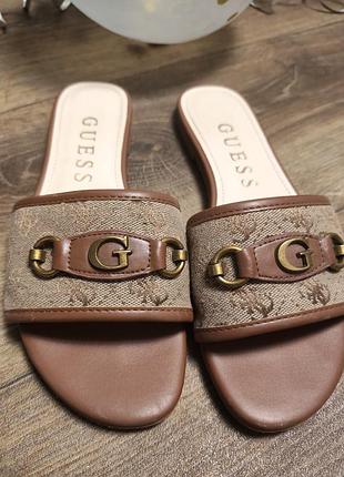 Шльопанці жіночі guess коричневі