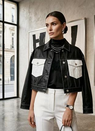 Курточка легенька жіноча укорочена  бренду missguided з кишенями на гудзиках🔥
