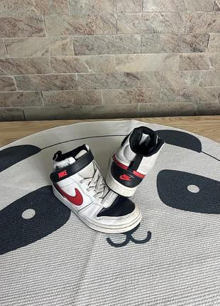 Кросівки nike 4