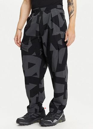 Мужские легкие нейлоновые широкие брюки adidas terrex cargo оригинал свободные карго адидас террекс