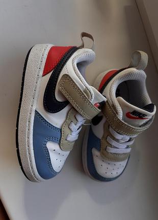 Кросівки дитячі nike різнокольорові