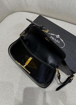 Сумка patent leather shoulder bag black 4