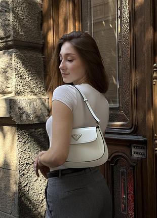 Сумка cleo lacquered leather mini bag white 3