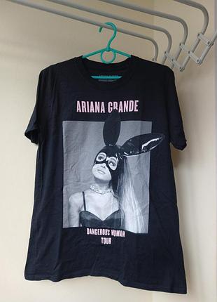 Футболка жіноча ariana grande dangerous woman tour чорна