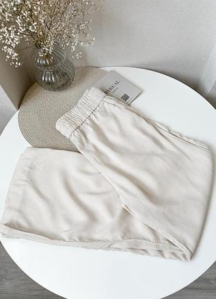 Молочні легкі штани брюки ліоцел h&m 2