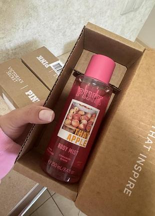 Парфумований спрей pink that apple body mist 250 мл
