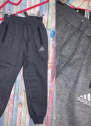Спортивні штани для хлопчика adidas сірі, розмір 6/7