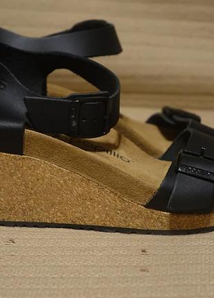 Открытые фирменные кожаные ортопедические босоножки papillio by birkenstock германия 38 р.( 24,5см.)