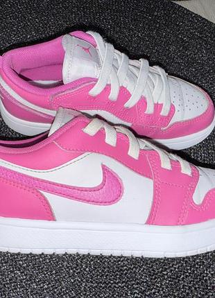 Кросівки air jordan 1, оригінал, р-р 32, устілка 21 см
