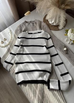 Лонгслів жіночий кофточка bershka у смужку