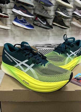 Чоловічі кросівки для бігу asics metaspeed sky+ професійні флагманські з карбоновою пластиною для марафонців бігові на піні оригінал бу 43-43.5 сітка