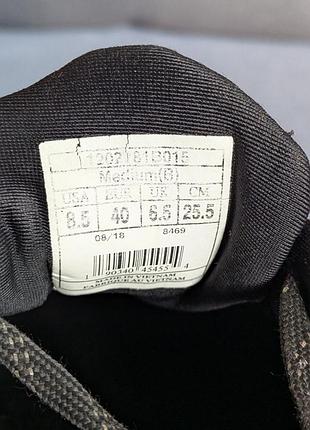 Brooks жіночі оригінал кросівки 2