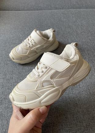 Дитячі кросівки zara 2