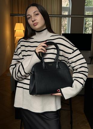 Сумка medium black leather tote bag 9